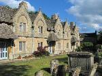 Almshouses?, St Mary's, Witney